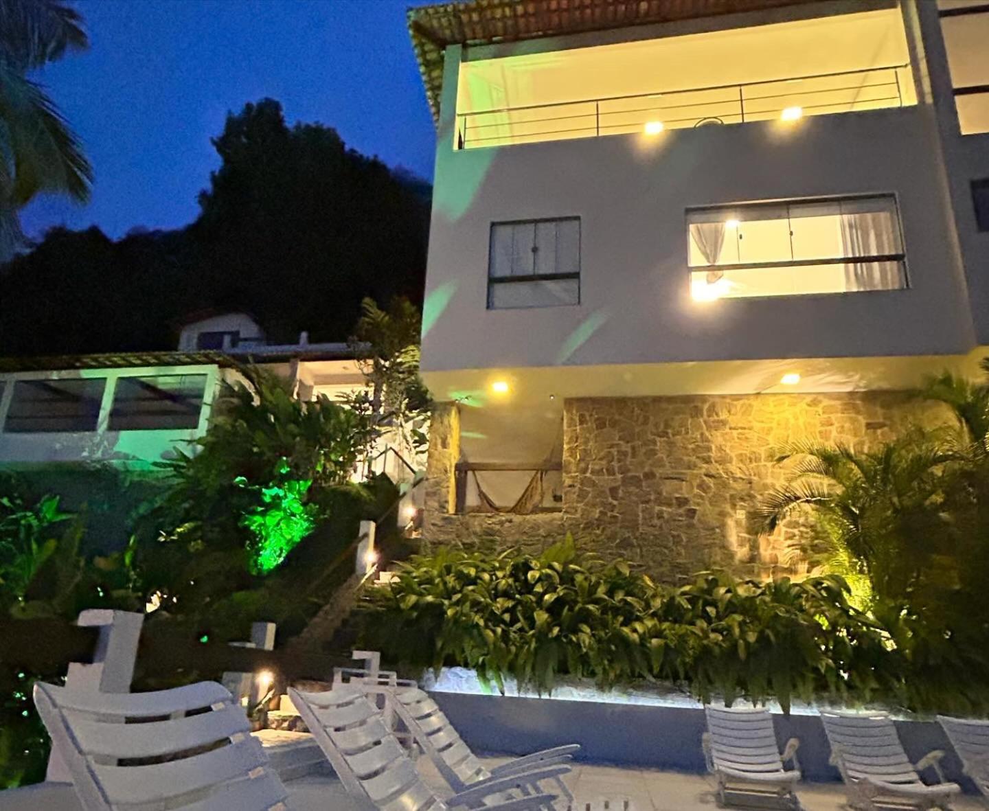 Oasis Beach House Angra dos Reis
